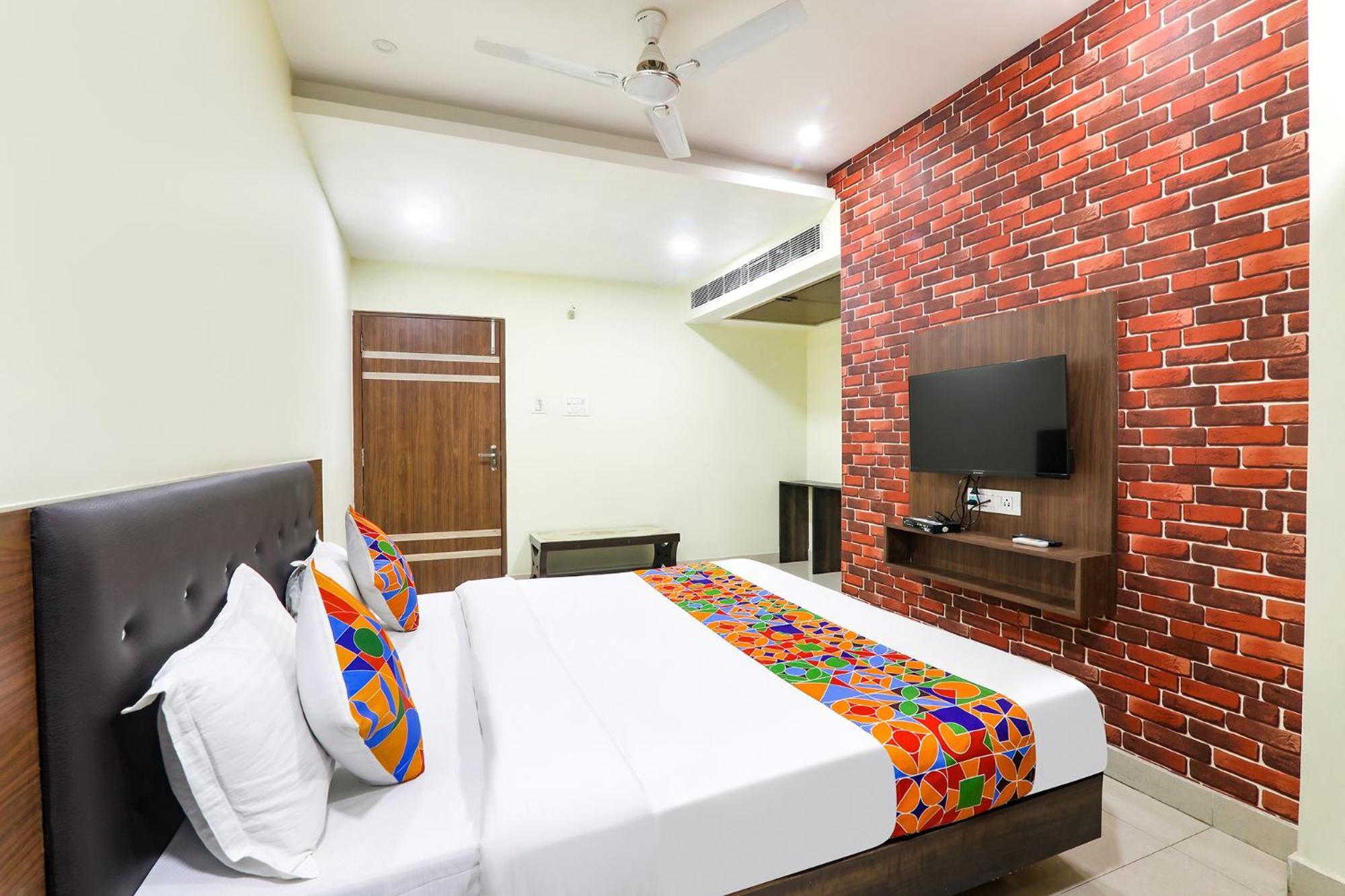 Fabhotel The Kumar Inn Danapur Exteriér fotografie